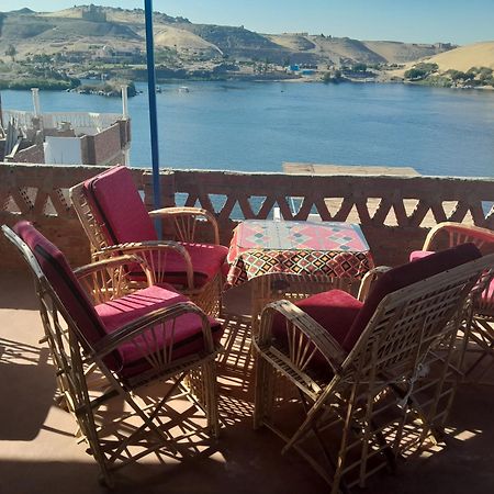 Labib Guest House Aswan Bagian luar foto