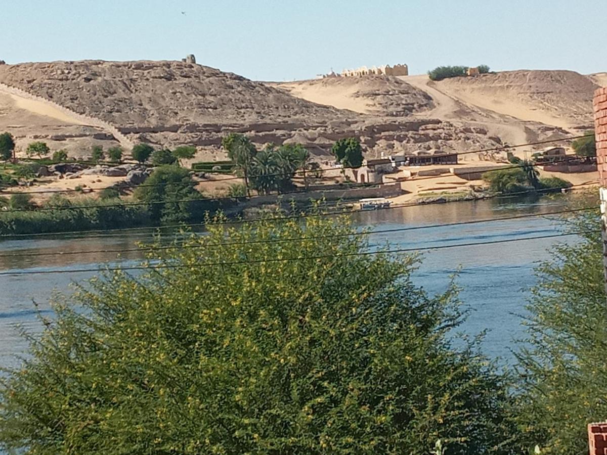Labib Guest House Aswan Bagian luar foto
