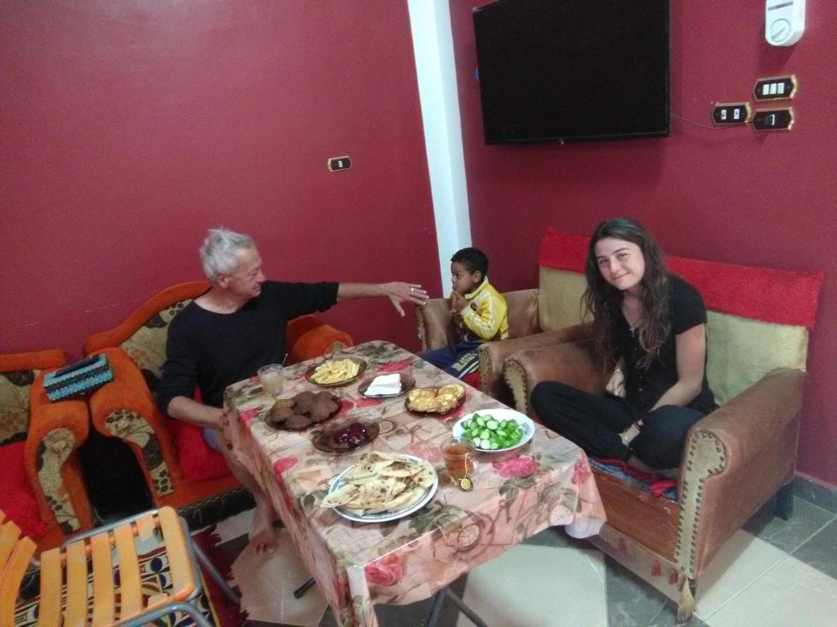 Labib Guest House Aswan Bagian luar foto